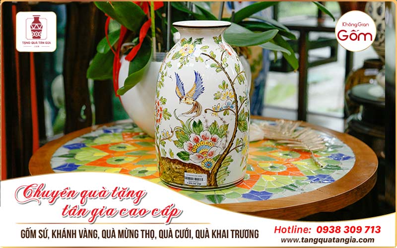 Những kiểu dáng bình cắm hoa độc đáo và sáng tạo để trang trí nhà cửa
