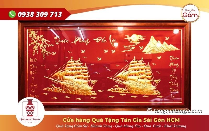 Khánh vàng tân gia ý nghĩa Thuận buồm xuôi gió