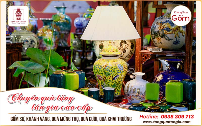 Đèn ngủ gốm sứ Bát Tràng