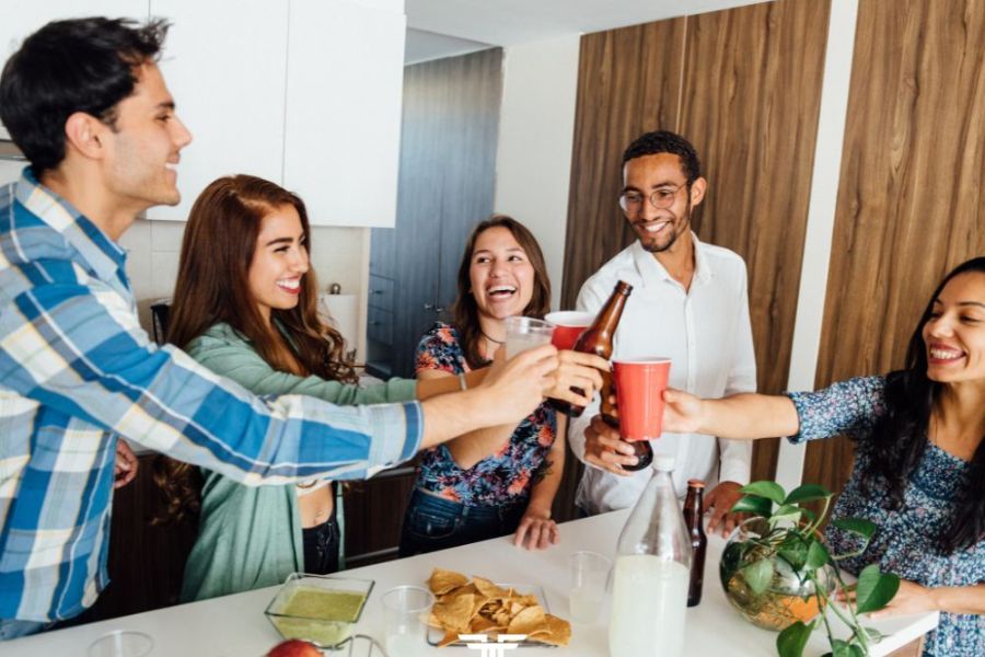 Nguồn gốc và ý nghĩa của tiệc tân gia