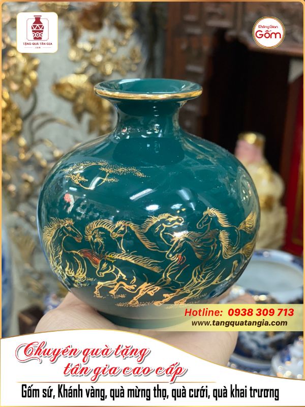 Mệnh mộc tượng trưng cho cây cỏ nên màu bản đặc trưng là màu xanh lá