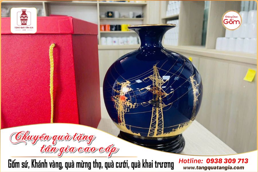 Bình hút lộc có màu xanh dương hợp mệnh Thủy giúp thúc đẩy công danh sự nghiệp cho gia chủ